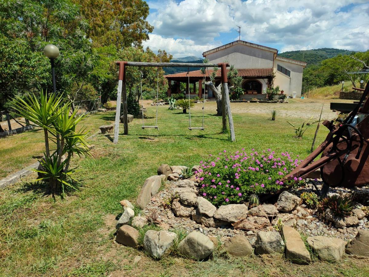 Cicerale Azienda Agrituristica Verdevalle מראה חיצוני תמונה